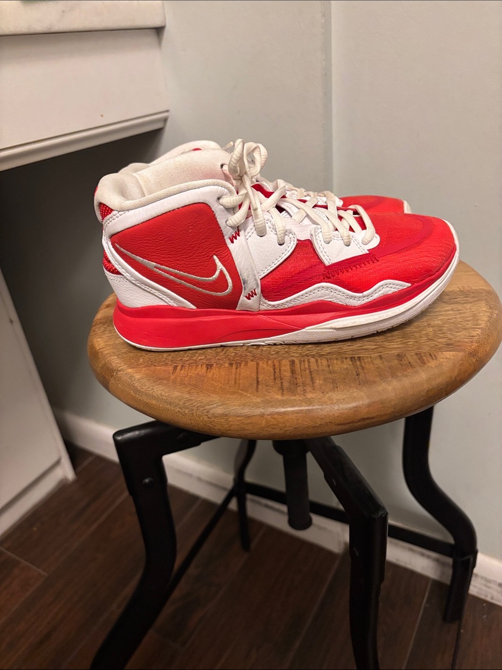Nike Kids Kyrie Red and White High-Top Sneakers 4.5